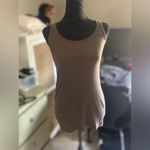 VINCE. Ribbed brown tank top size M